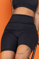 YOGA SHORTS